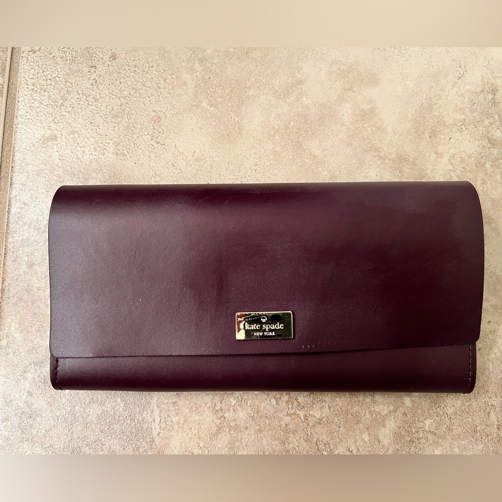 Like new Kate Spade wallet